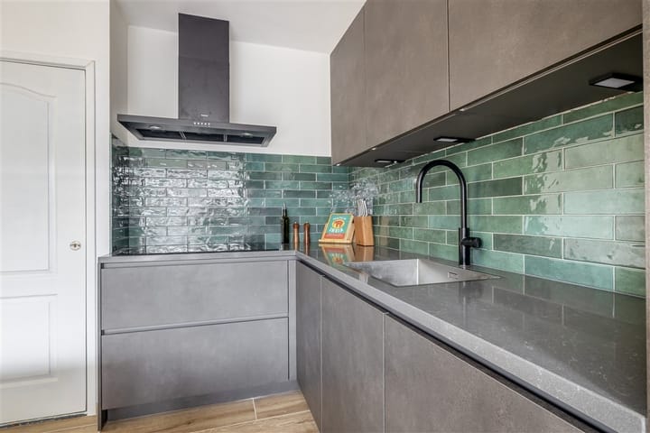 Foto 15 van Minervastraat 98