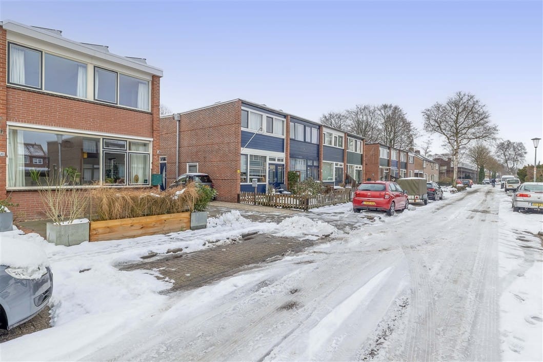 Photo 32 of Minervastraat 98