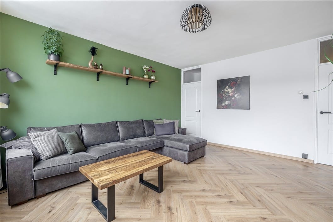 Photo 13 of Minervastraat 98