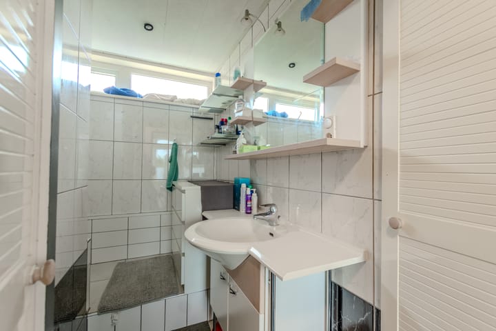 Foto 22 van Edward Jennerstraat 43