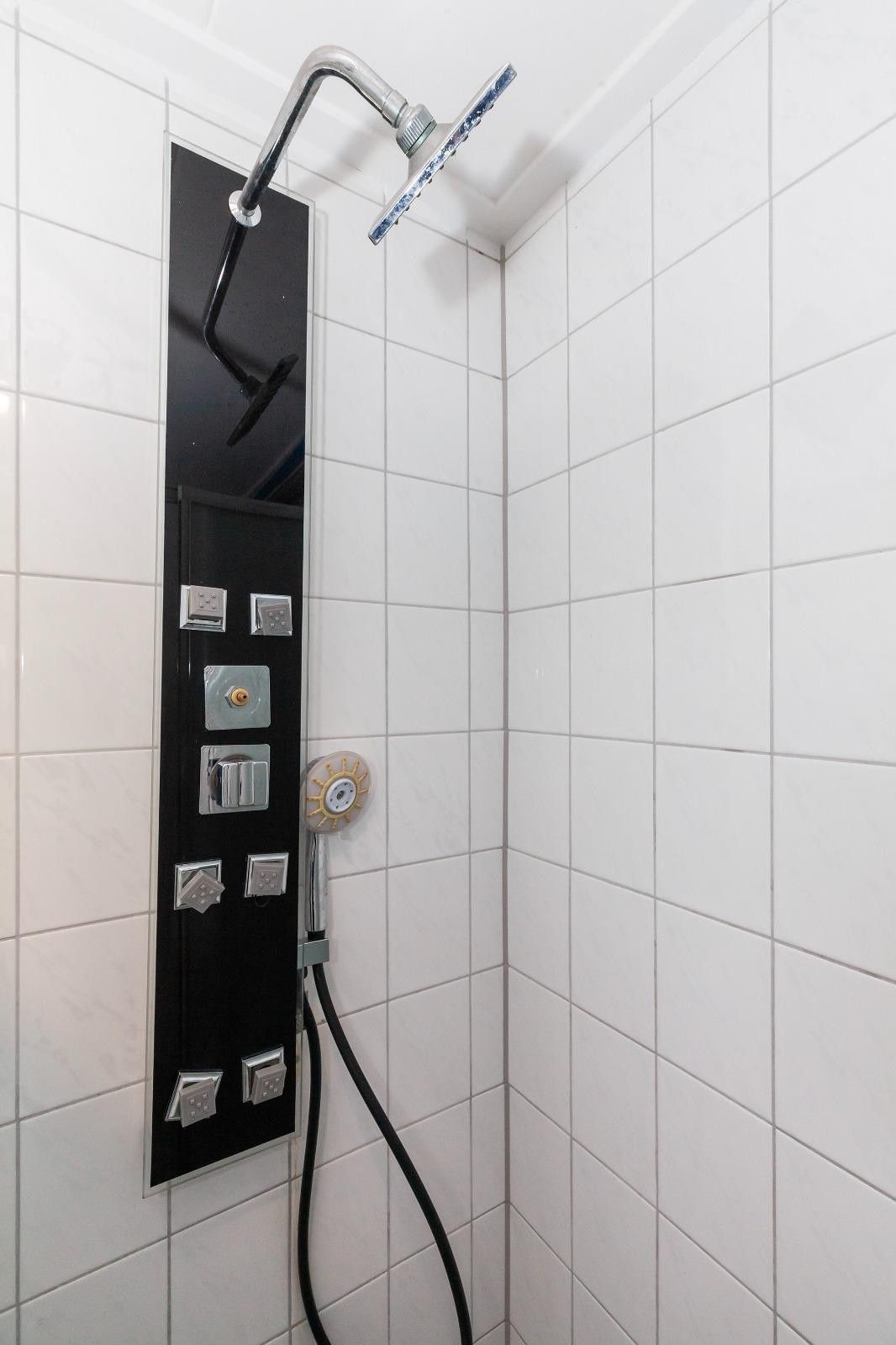 Foto 23 van Burgemeester Knappertlaan 182-A