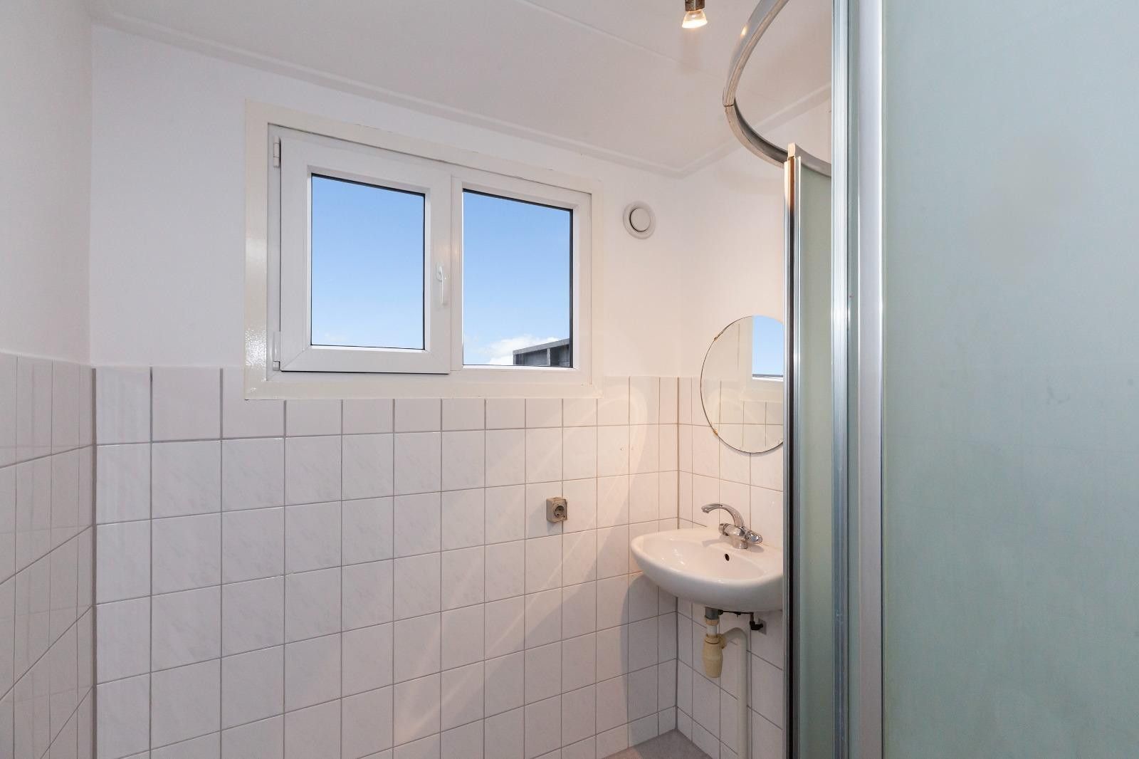 Foto 21 van Burgemeester Knappertlaan 182-A