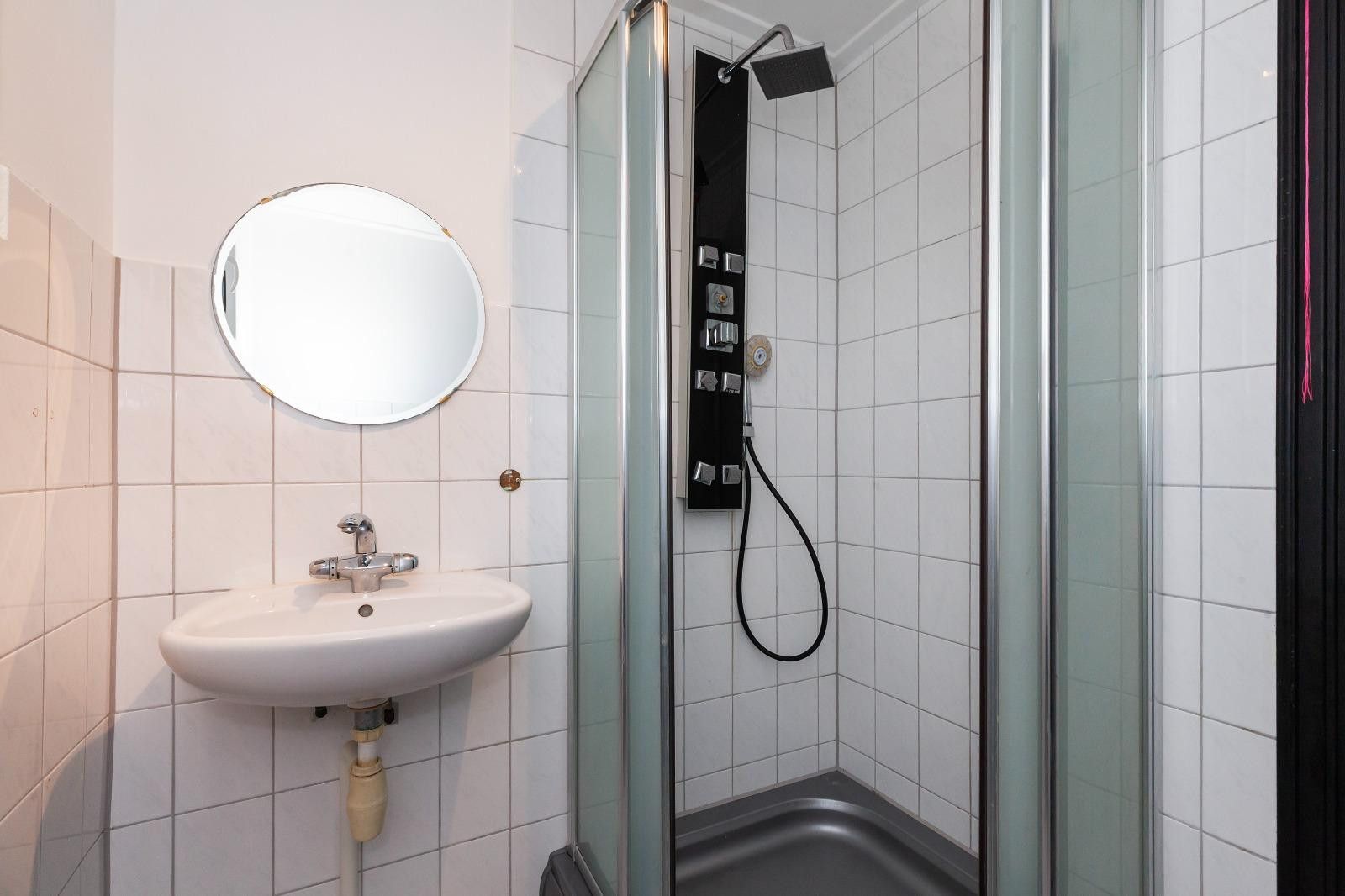 Foto 24 van Burgemeester Knappertlaan 182-A