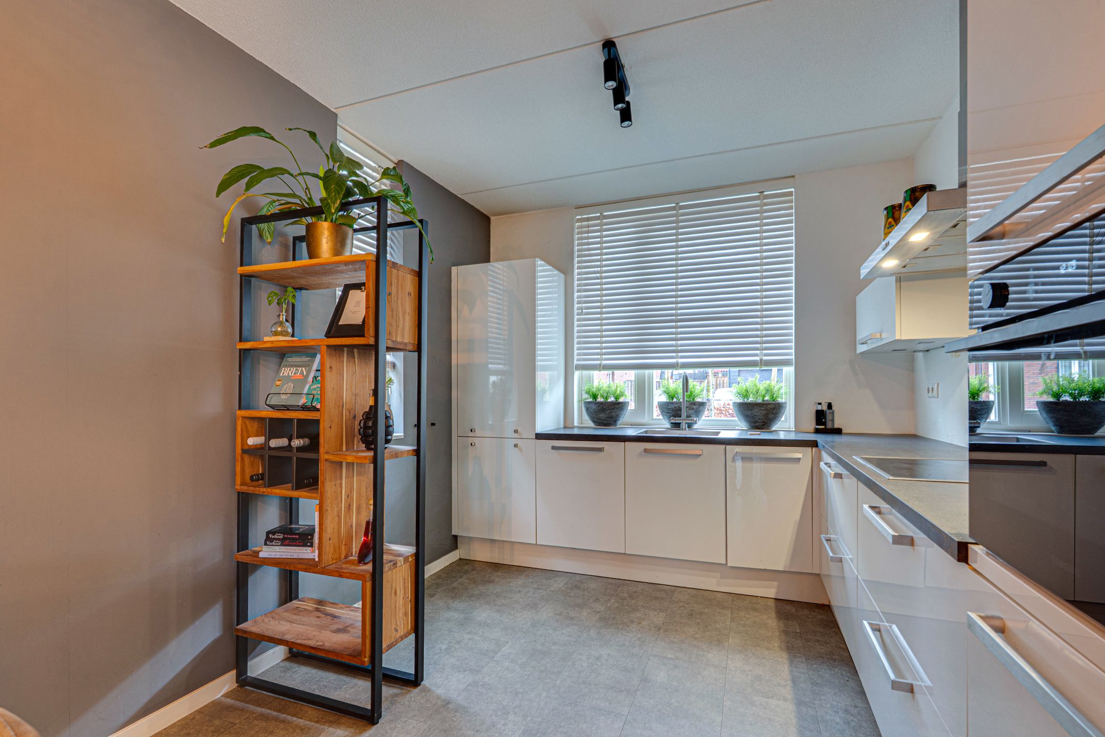 Foto 12 van Negen Gemeten 13