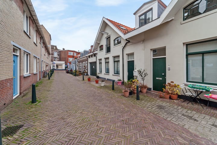 Foto 32 van Ooststraat 2-C