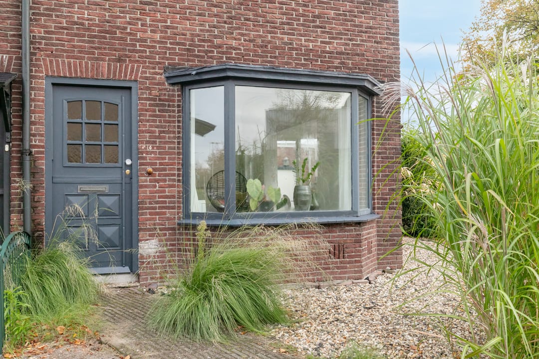 Photo 7 of Lunetstraat 12