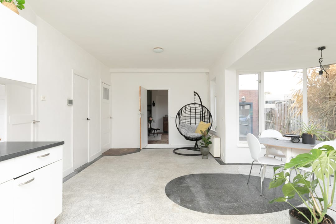 Photo 22 of Lunetstraat 12