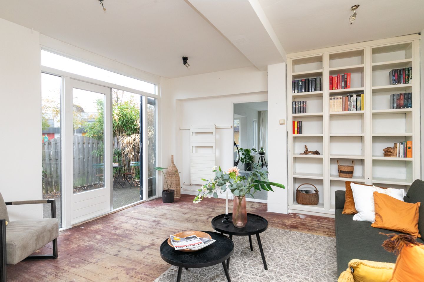 Photo 25 of Lunetstraat 12