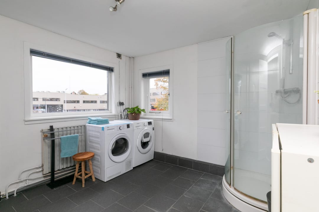 Photo 38 of Lunetstraat 12