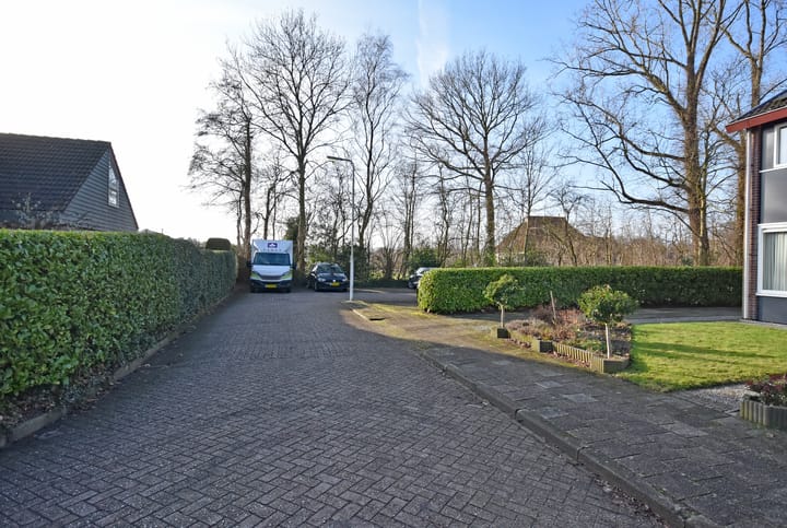 Photo 2 of Ljippenstâl 24