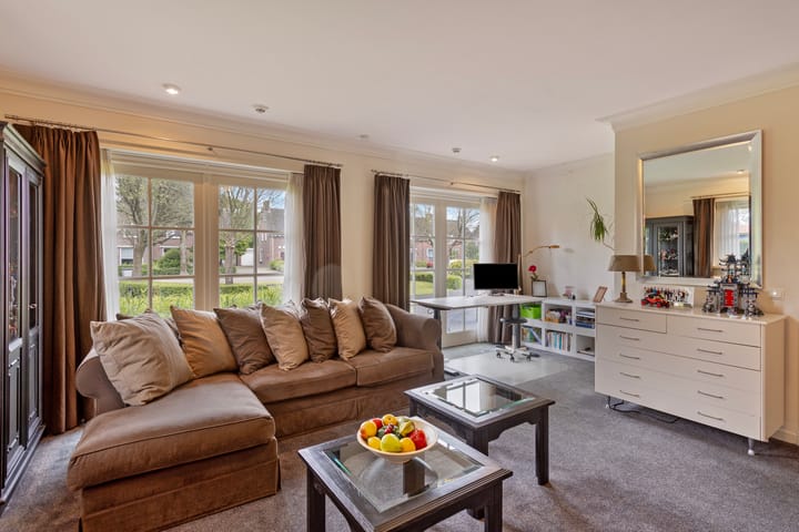 Foto 32 van Mijlstraat 66