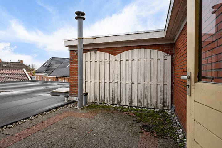 Foto 32 van Heerestraat 17