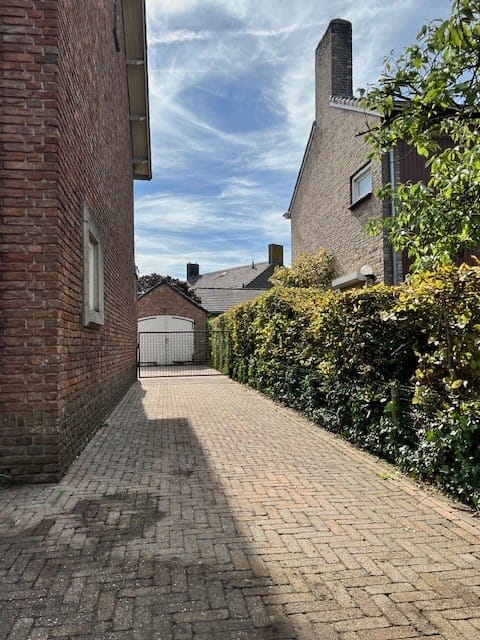 Photo 5 of Van Leeuwenhoekstraat 98