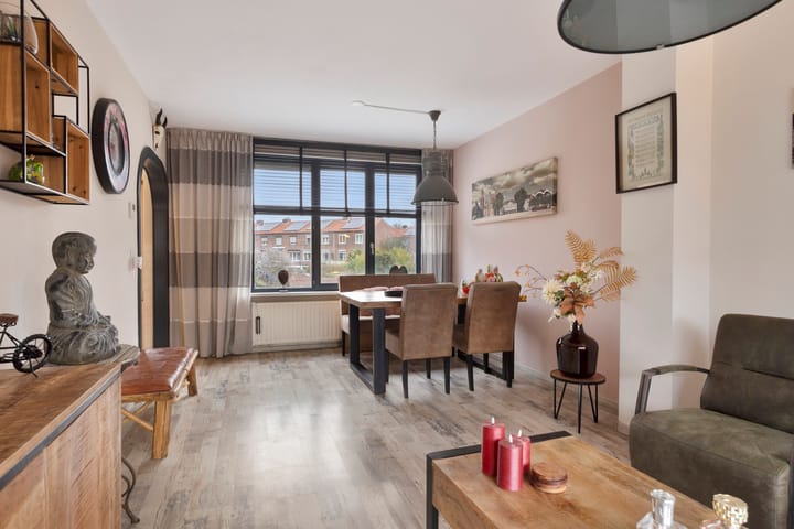 Foto 10 van Pastoor Moormanstraat 58