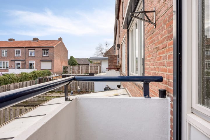 Foto 15 van Pastoor Moormanstraat 58