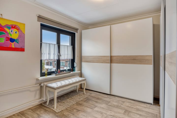 Foto 19 van Pastoor Moormanstraat 58