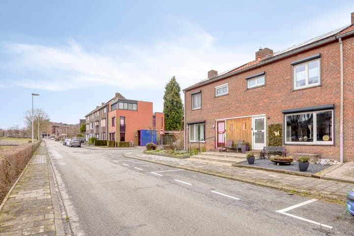 Foto 34 van Pastoor Moormanstraat 58