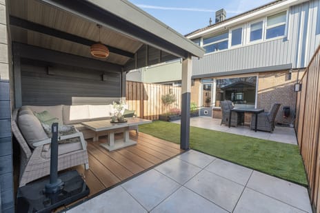 undefined main image