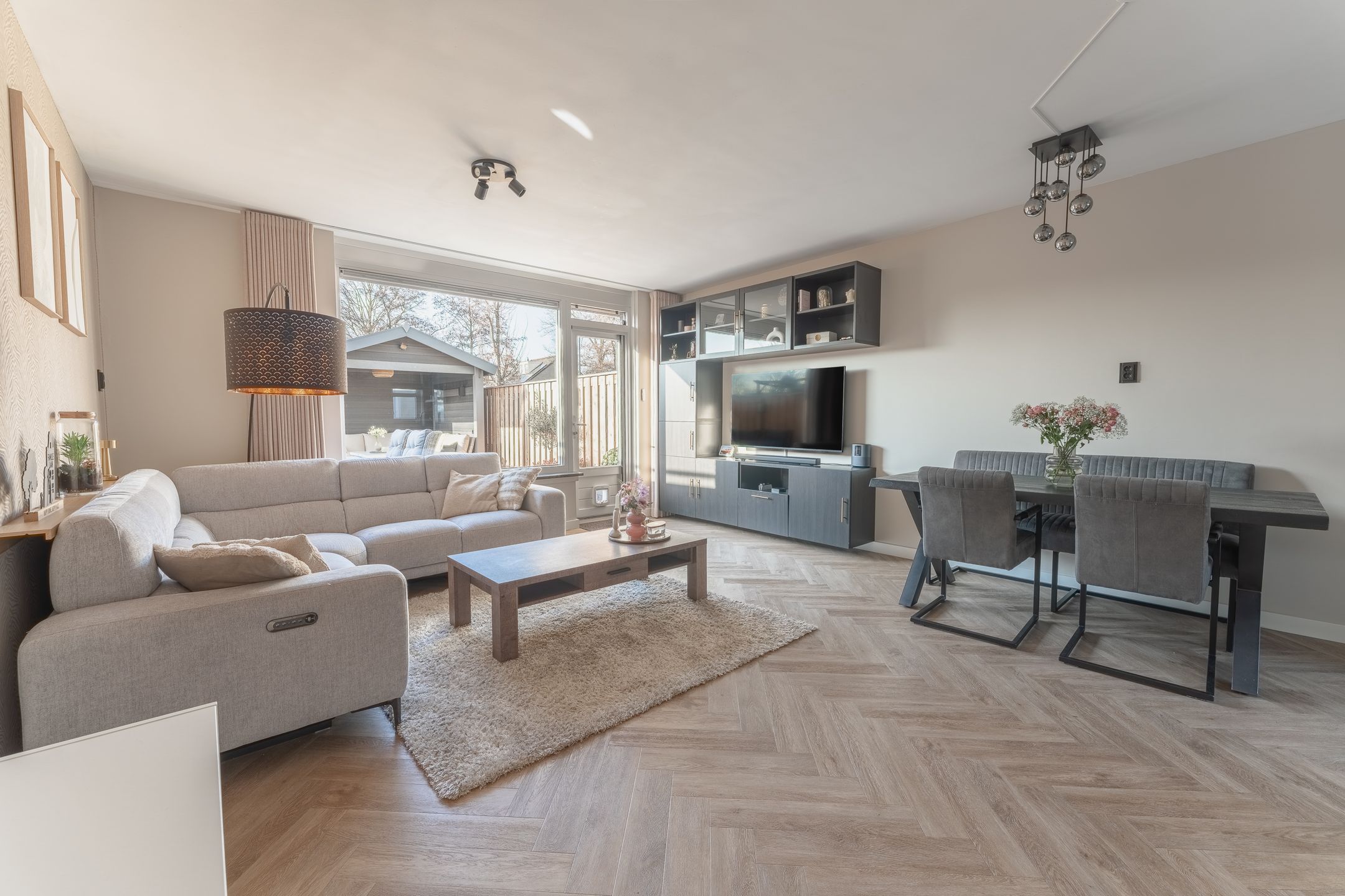 Photo 3 of Marskramer 14