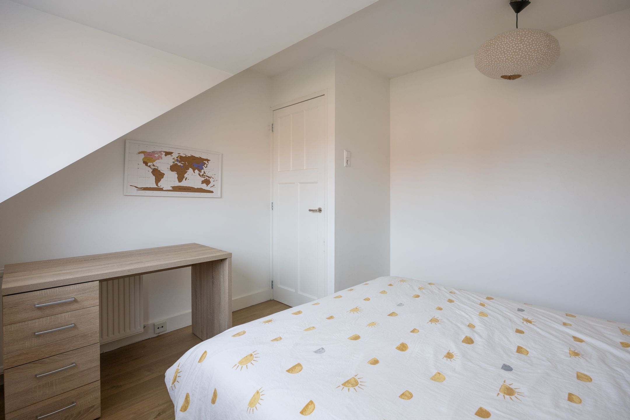 Photo 42 of Laan van Henegouwen 19