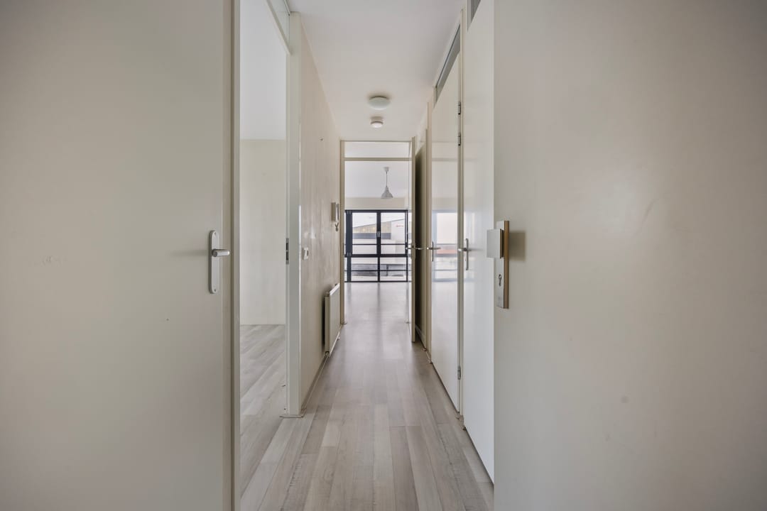 Photo 11 of Werfstraat 38