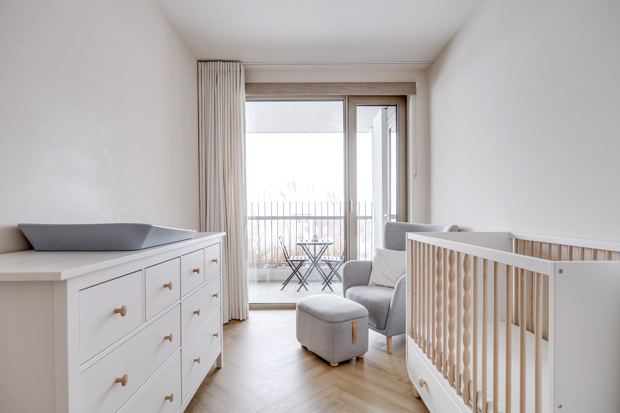 Foto 27 van Madridstraat 230