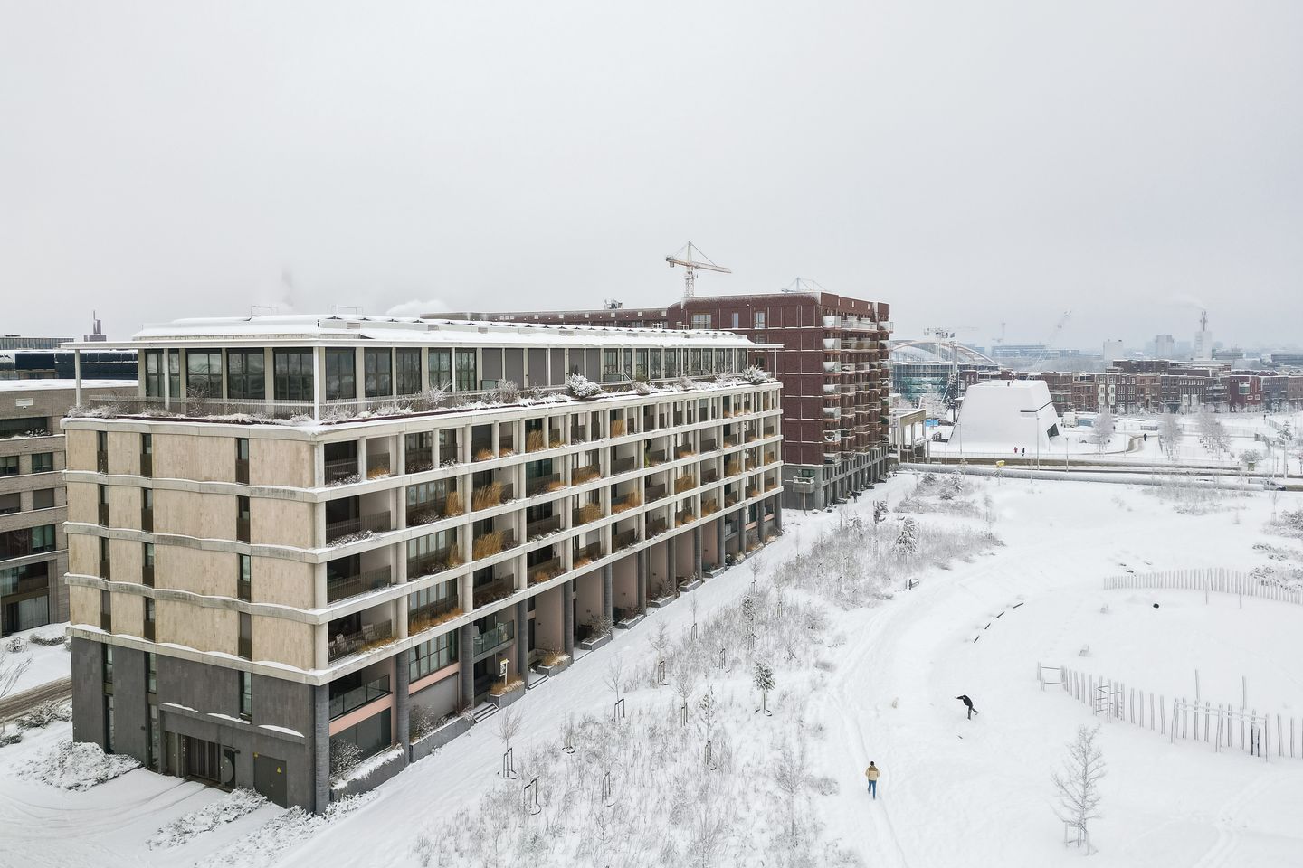 Foto 50 van Madridstraat 230