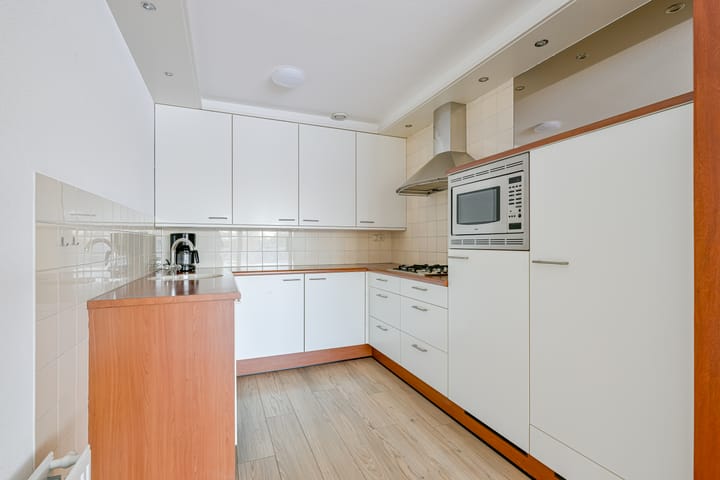 Foto 16 van Bernhardstraat 16