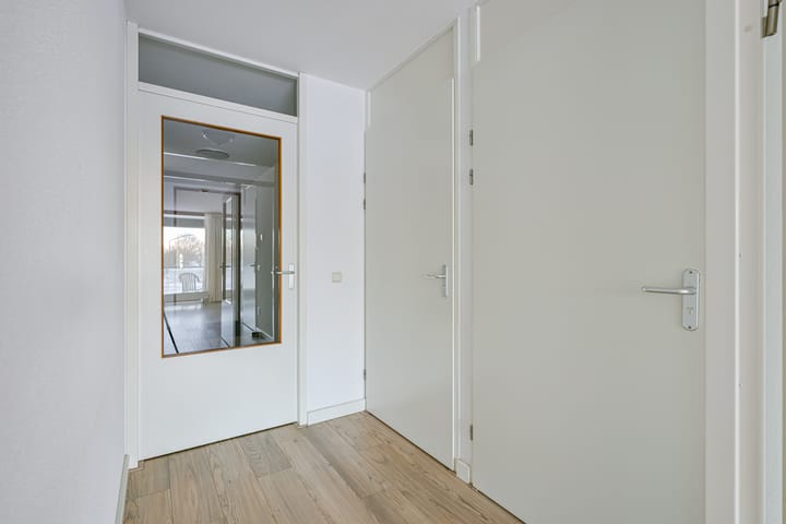 Foto 20 van Bernhardstraat 16