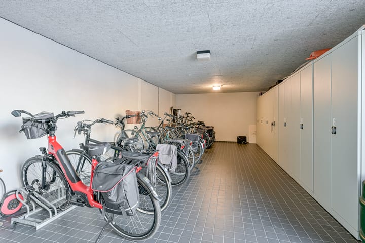 Foto 32 van Bernhardstraat 16