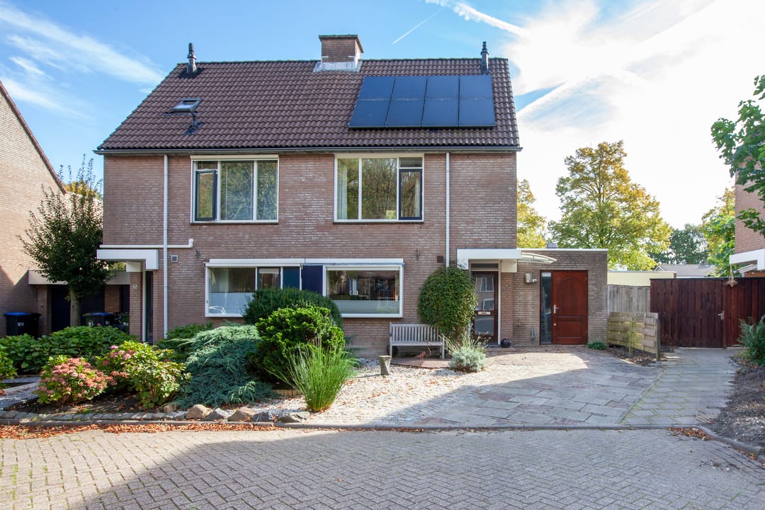 Foto 1 van Windhoek 10