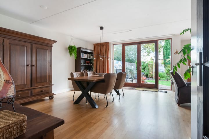 Foto 8 van Windhoek 10