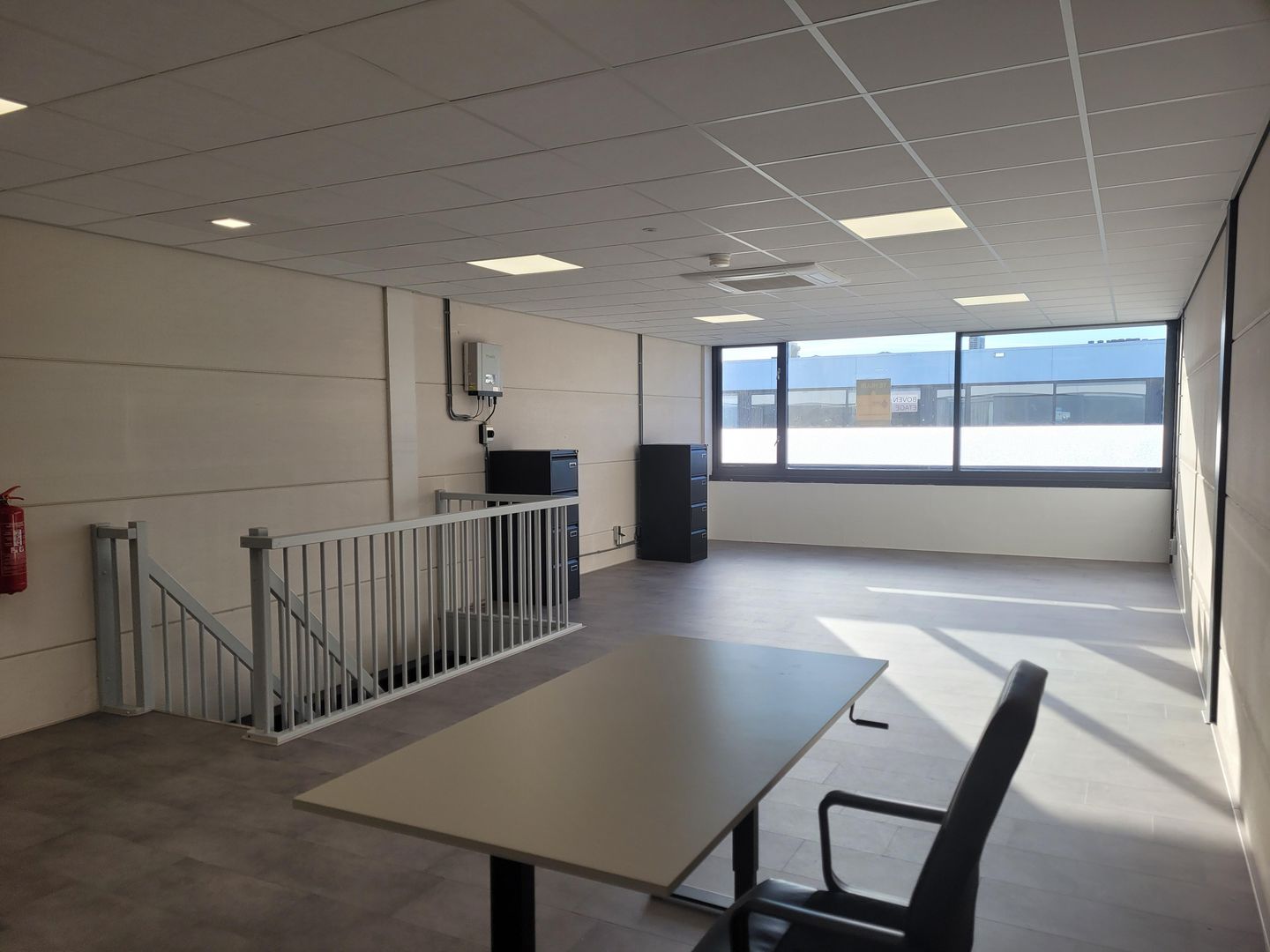 View photo 2 of Konijnenberg 193