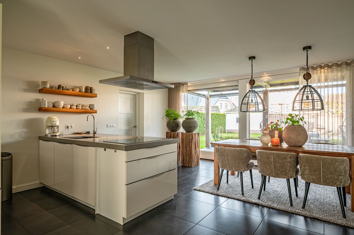 Foto 10 van Hazelaarlaan 36