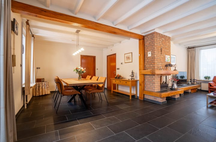 Foto 8 van Akkerroosstraat 6