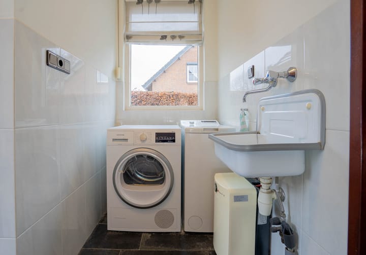 Foto 15 van Akkerroosstraat 6