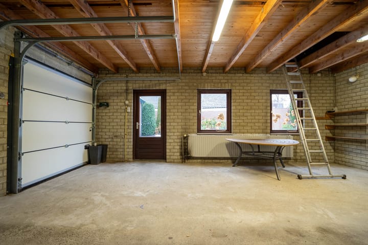 Foto 42 van Akkerroosstraat 6