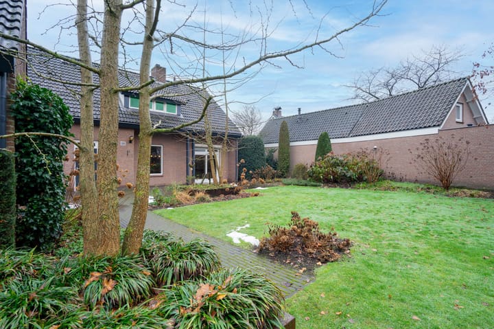 Foto 48 van Akkerroosstraat 6