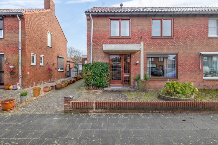 Photo 3 of Oude Baan 56