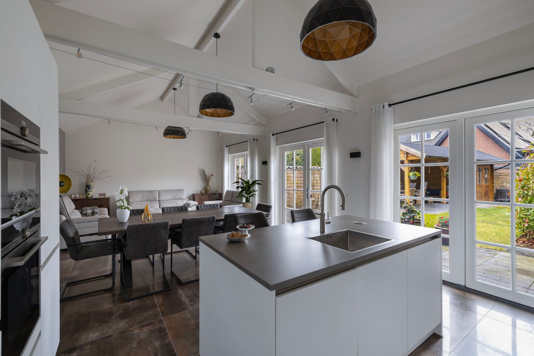 Foto 21 van Van Hoorns Houtweg 2