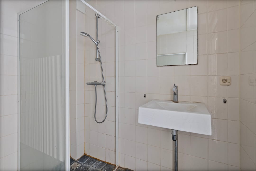 Photo 16 of Oosterscheldestraat 43