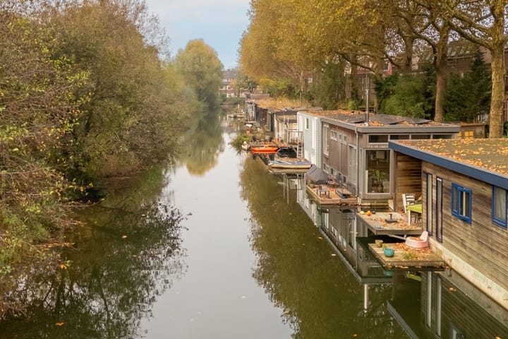 Foto 14 van Tanimbarkade 85