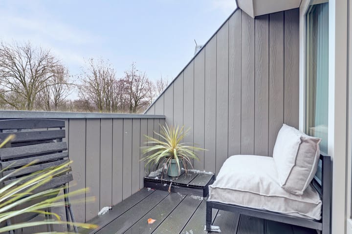 Photo 4 of Ir. Smedingplein 11-A