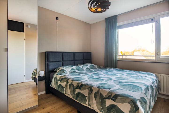 Foto 14 van Oostburgwal 53