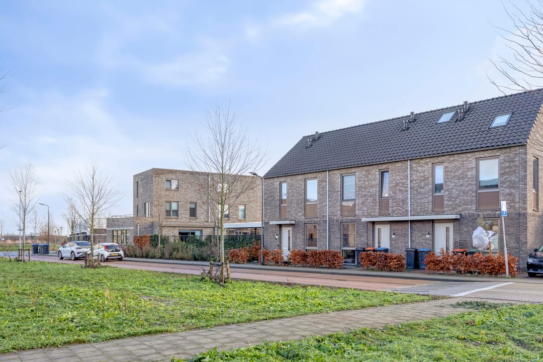 Photo 23 of Fluitenkruid 39