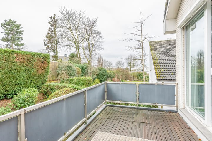 Foto 18 van Clara Wichmannstraat 2