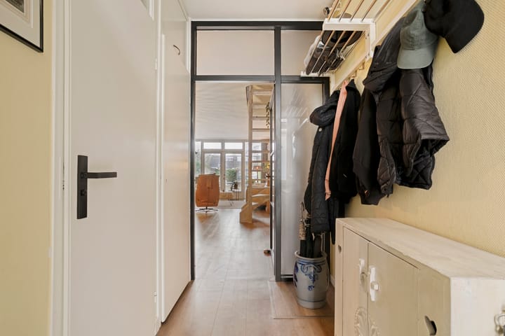 Foto 15 van Zwemmer 17