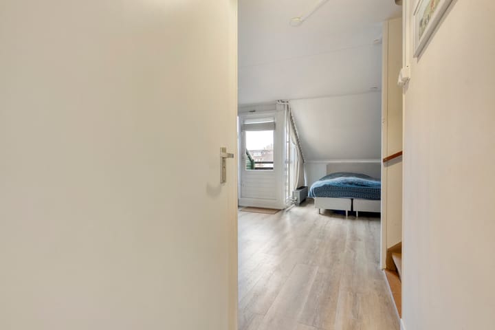 Foto 32 van Zwemmer 17