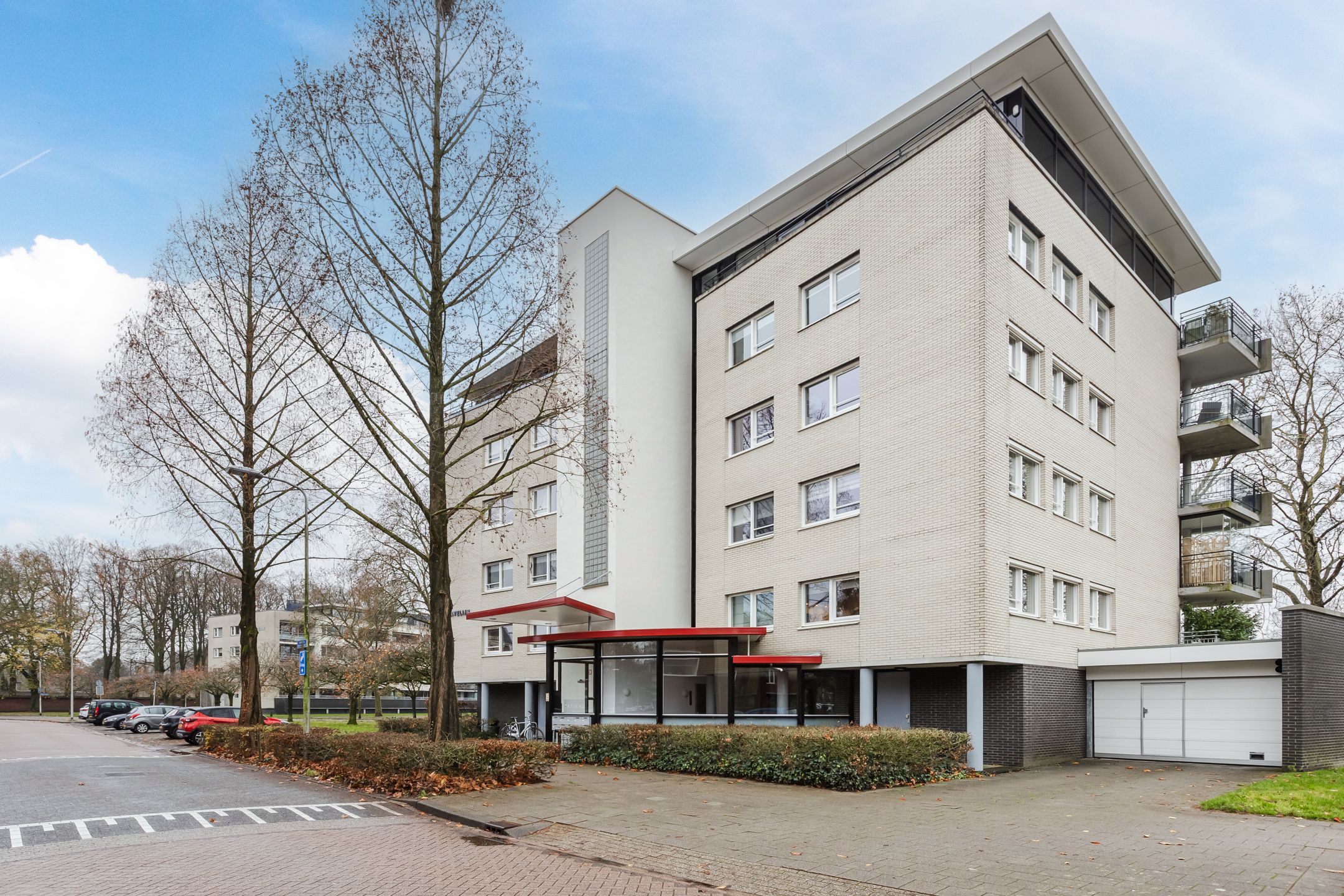 Foto 3 van Henriette Ronnerstraat 92