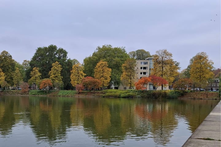 Foto 37 van Henriette Ronnerstraat 92